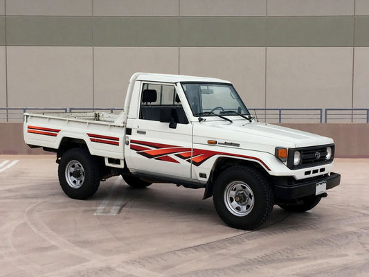 70 Series Land Cruiser Decal Body Stripe Kit (Tenterfield) - 75 Series Single Cab (1985-1999)